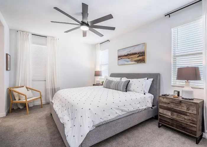 Enjoyable 3 Bedroom House With Heated Pool Option And Same As Hot Tub Phoenix